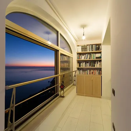 Apartment Stunning With Breathtaking View *
